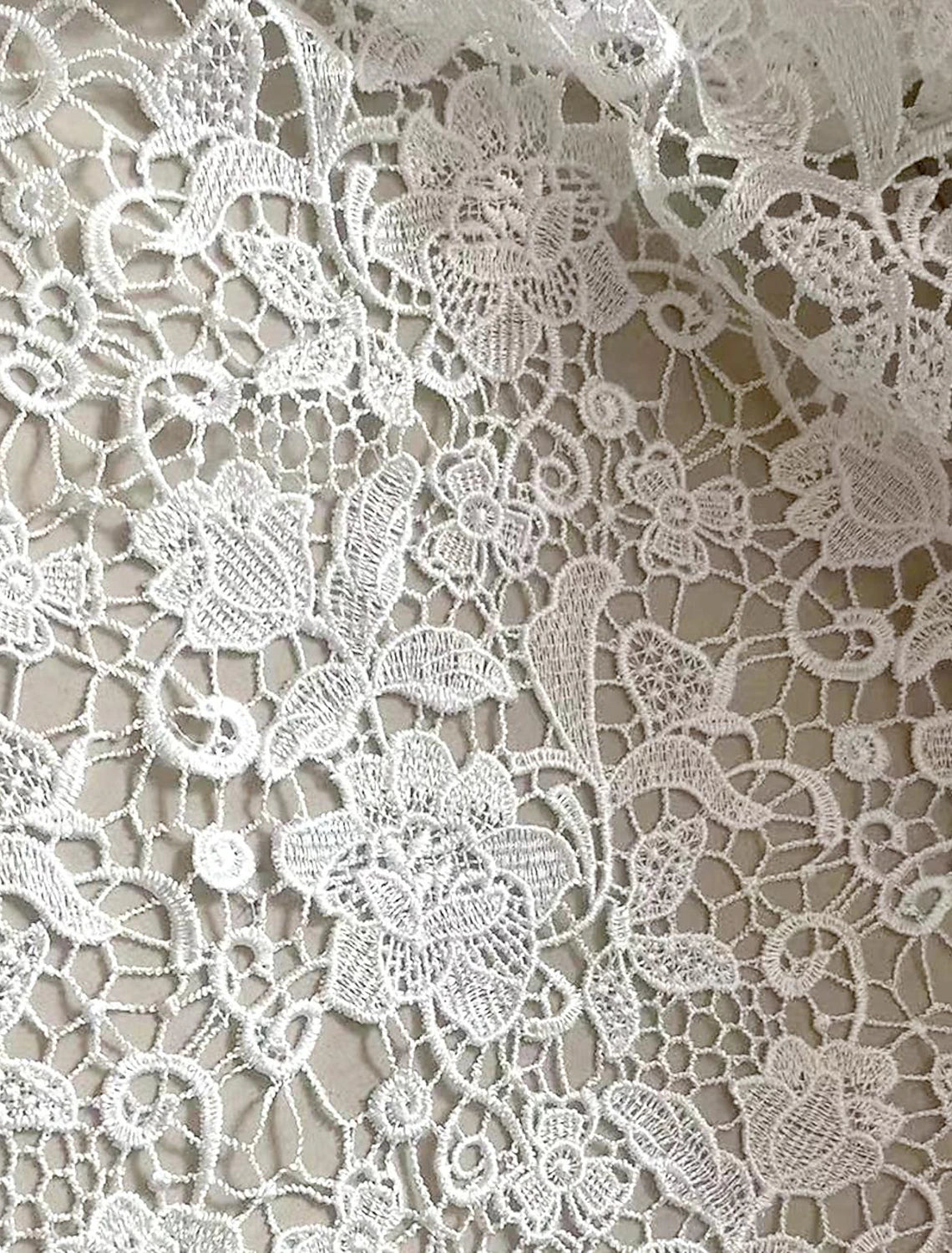 Buyishang A-Line Mother of the Bride Dress Elegant V Neck Tea Length Lace Half Sleeve with Lace free custom size